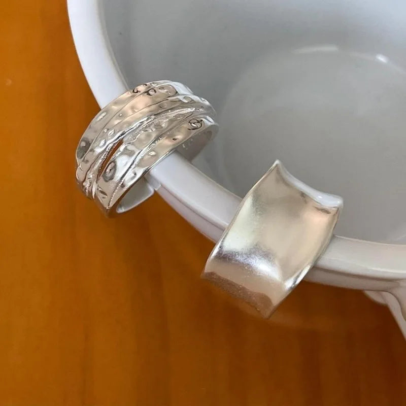 Resizable Elegant Silver Ring