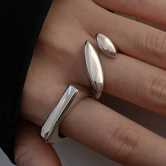 Resizable Vintage Silver Ring